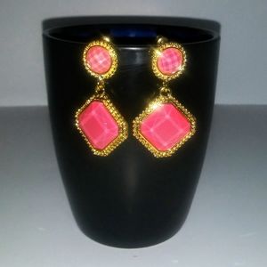 Pink single drop light weight earrings